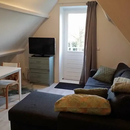 Tussen Alkmaar En Hoorn