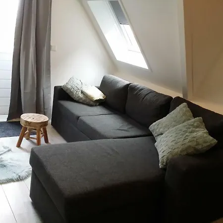 Tussen Alkmaar En Hoorn Oterleek